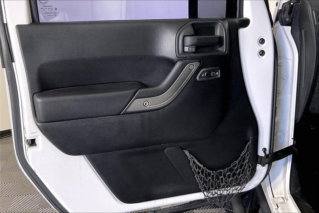 Used 2013 Jeep Wrangler Unlimited Sport AWD/4WD image 19