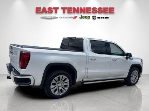 Used 2021 GMC Sierra 1500 Denali w/ Denali Ultimate Package AWD/4WD image 3