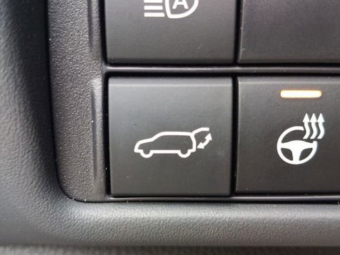 Used 2024 Toyota Highlander Limited AWD/4WD image 45