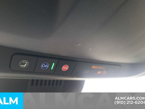 Used 2024 Chevrolet Tahoe LT AWD/4WD image 32