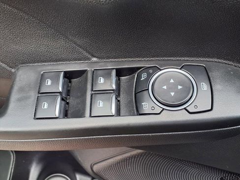 Used 2023 Ford Escape ST-Line w/ Tech Pack #1 image 7