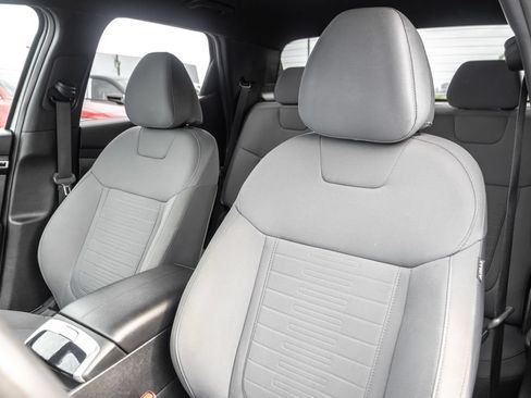 Used 2024 Hyundai Santa Cruz SE FWD image 13