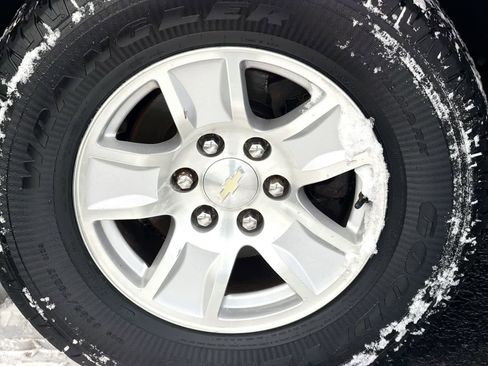 Used 2018 Chevrolet Silverado 1500 LT w/ All Star Edition image 14