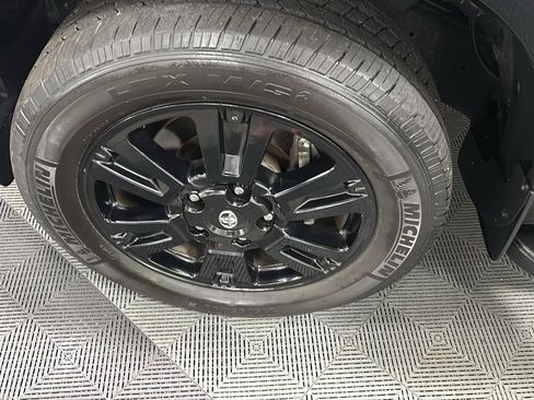 Used 2019 Toyota Sequoia TRD Sport w/ TRD Sport Premium Package AWD/4WD image 32