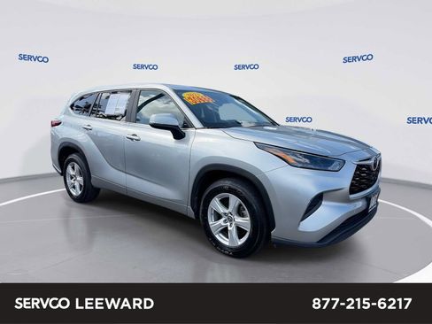 Used 2023 Toyota Highlander L image 1