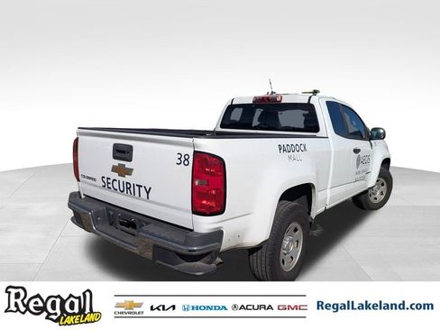 Used 2018 Chevrolet Colorado W/T image 2