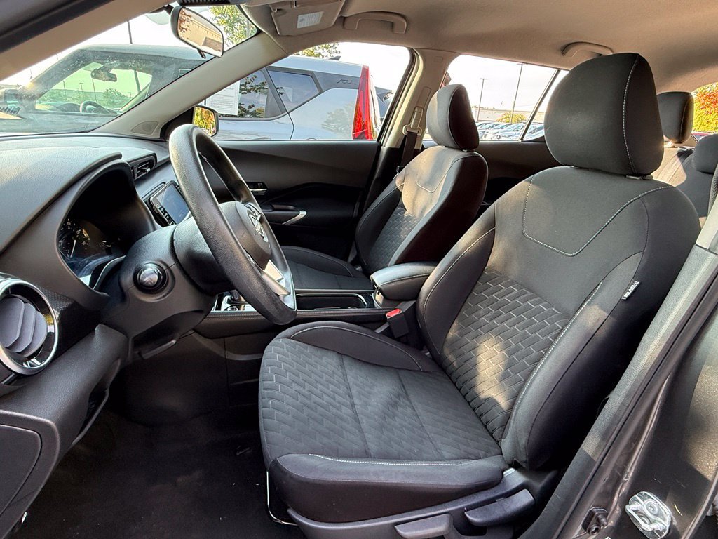 Used 2023 Nissan Kicks SV FWD image 22