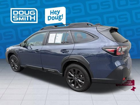 Certified 2025 Subaru Outback Onyx Edition AWD/4WD image 2