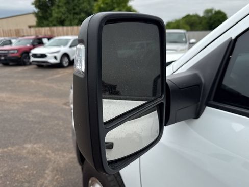 Used 2024 RAM 3500 Tradesman w/ Chrome Appearance Group AWD/4WD image 36