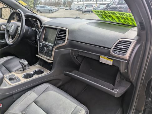 Used 2014 Jeep Grand Cherokee Limited image 25