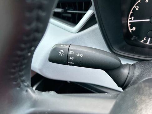 Used 2024 Toyota Corolla SE FWD image 20