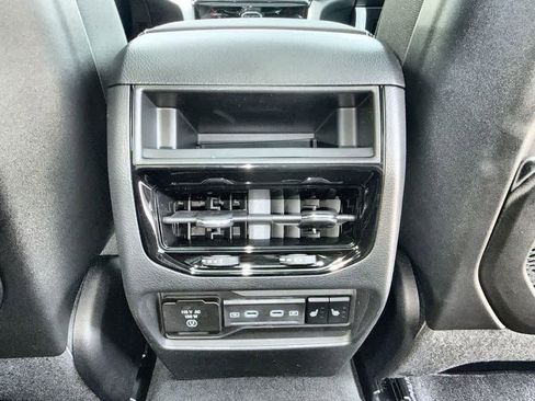 New 2026 Jeep Grand Cherokee Limited Reserve image 21