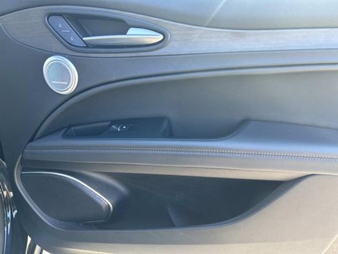 Used 2018 Alfa Romeo Stelvio Ti image 26