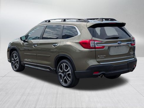 Used 2025 Subaru Ascent Touring w/ Popular Package #2 AWD/4WD image 5