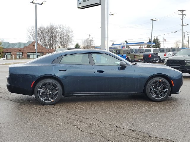 New 2026 Dodge Charger R/T AWD/4WD image 8
