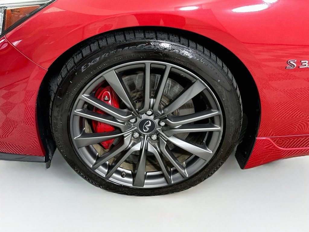 Used 2019 INFINITI Q50 Red Sport 400 w/ Carbon Fiber Package RWD image 24