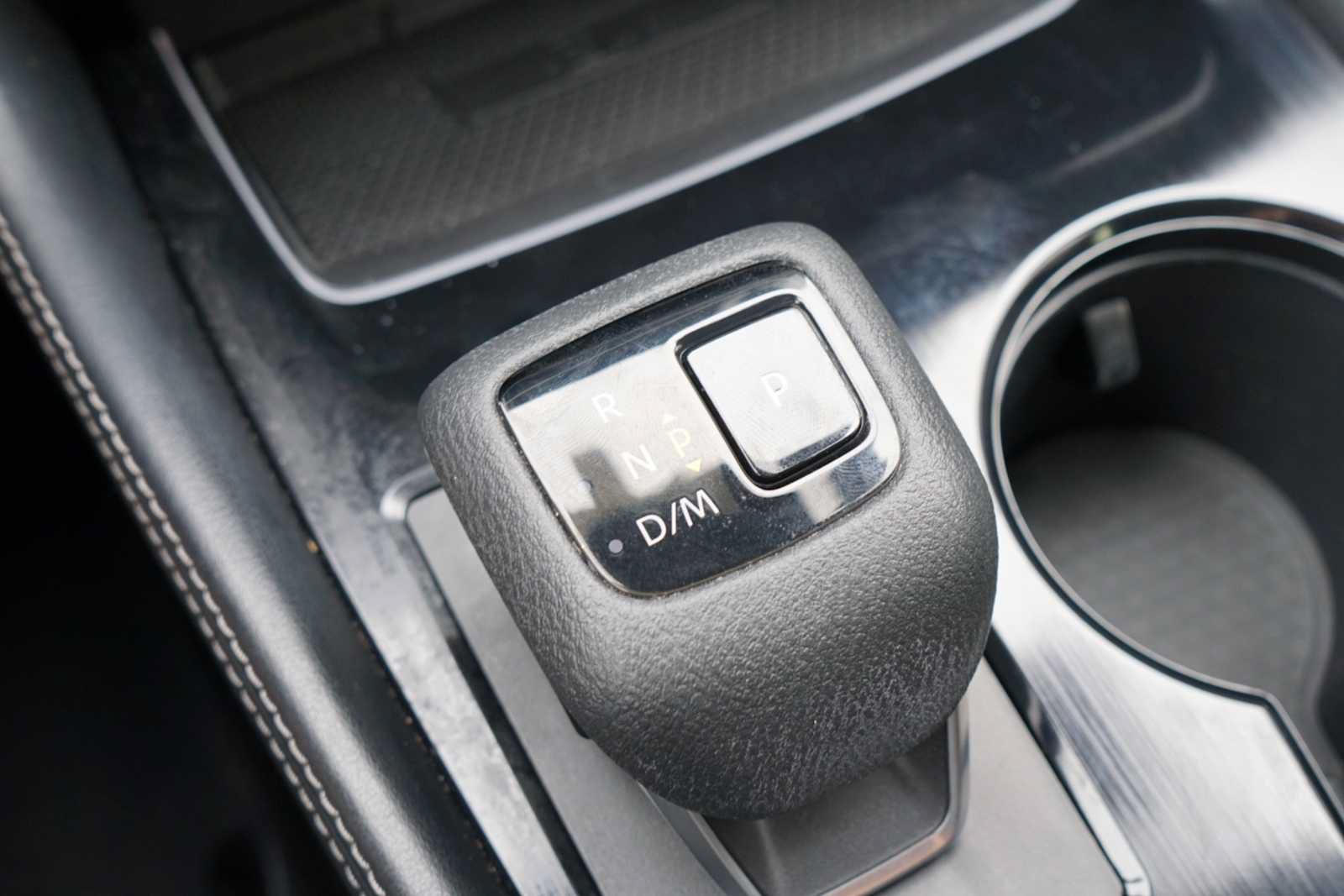 Used 2023 Nissan Rogue Platinum w/ Platinum Premium Package FWD image 11
