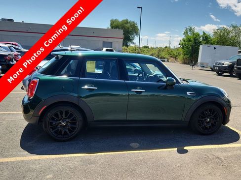 Used 2018 MINI Cooper 4-Door Hardtop FWD image 2