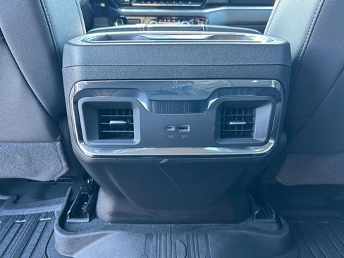 Used 2025 GMC Sierra 1500 Elevation w/ Elevation Premium Package image 13