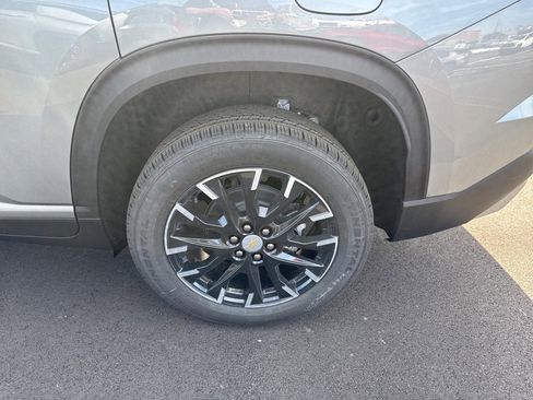 New 2026 Chevrolet Traverse LT w/ Sun and Wheel Package image 12