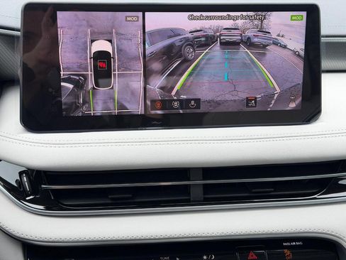 New 2026 INFINITI QX60 Luxe w/ Cargo Package image 14