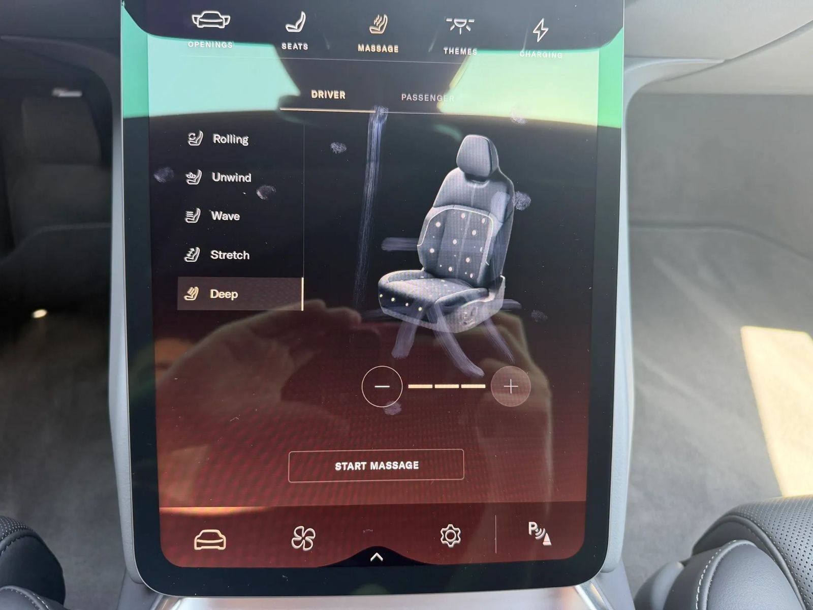 Used 2024 Lucid Air Touring AWD/4WD image 25