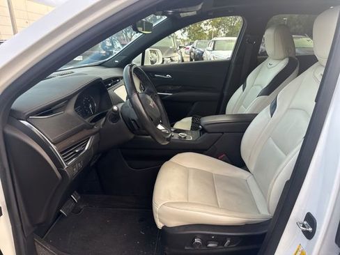 Used 2019 Cadillac XT4 Sport image 6