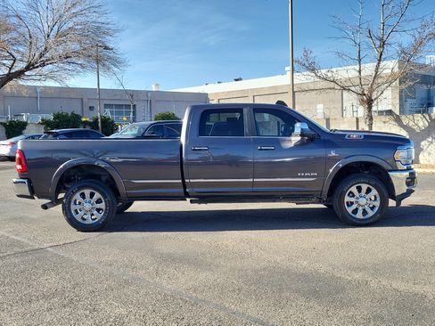 Used 2022 RAM 3500 Limited image 7