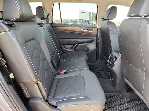 Certified 2026 Volkswagen Atlas SE FWD image 14