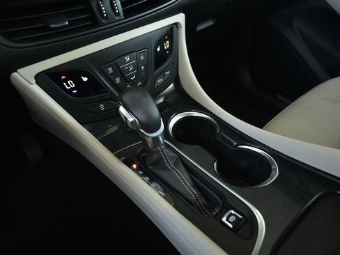 Used 2018 Buick Envision Preferred image 20
