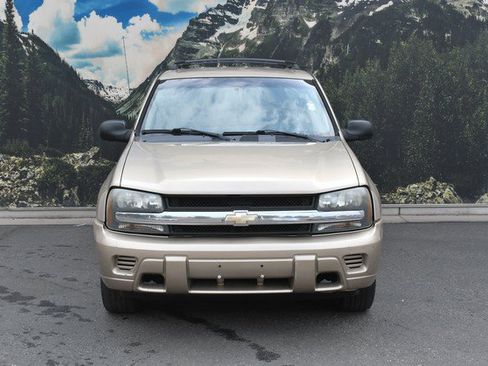 Used 2006 Chevrolet TrailBlazer LS w/ LS Preferred Equipment Group AWD/4WD image 5
