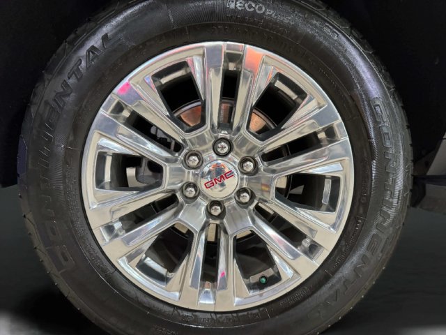 Used 2024 GMC Yukon Denali AWD/4WD image 37
