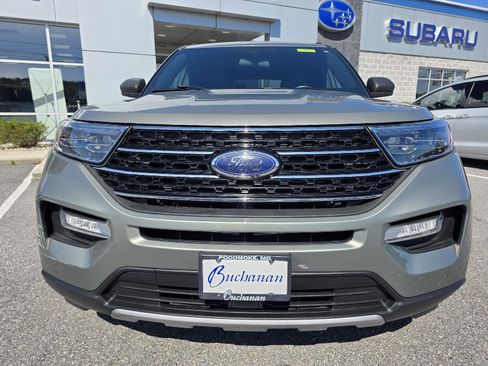 Used 2020 Ford Explorer XLT w/ Equipment Group 202A AWD/4WD image 2