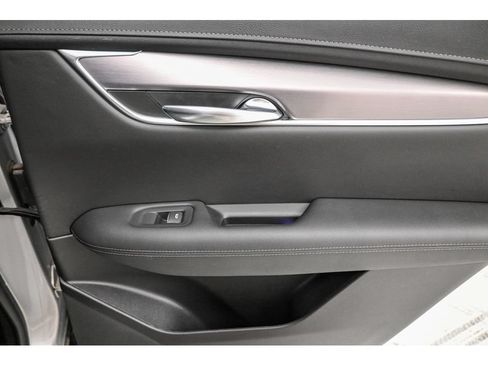 Used 2020 Cadillac XT5 Luxury FWD image 20