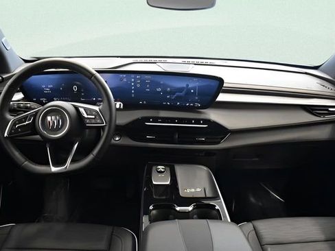 Used 2025 Buick Enclave Sport Touring image 26