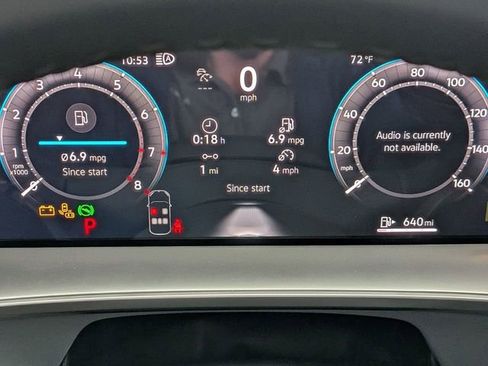 New 2026 Volkswagen Tiguan SE R-Line FWD image 24