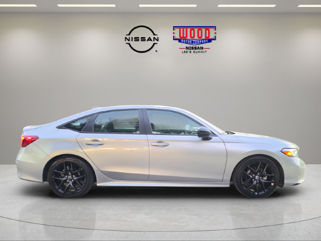 Used 2025 Honda Civic Sport image 2