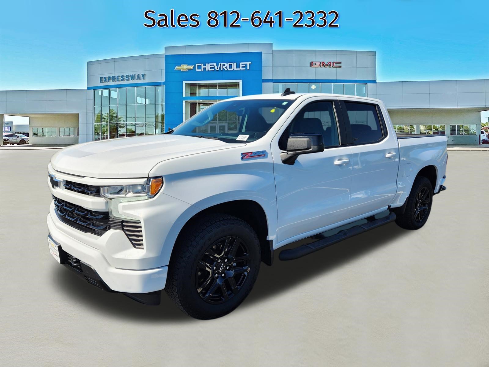Used 2025 Chevrolet Silverado 1500 RST AWD/4WD image 3