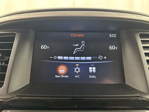 Used 2017 Nissan Pathfinder SV w/ Trailer Tow Package AWD/4WD image 16