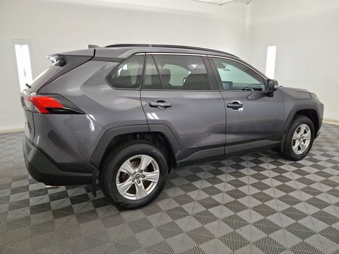 Certified 2020 Toyota RAV4 XLE w/ Convenience Package AWD/4WD image 25