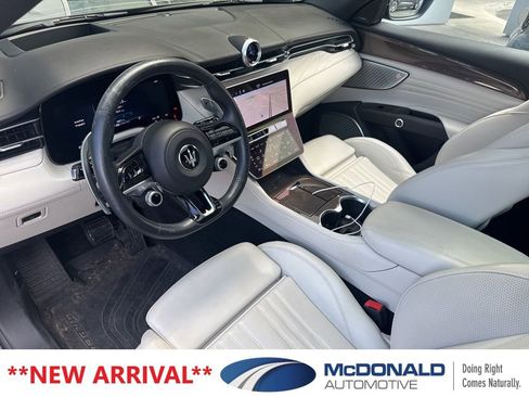 Used 2023 Maserati Grecale Modena AWD/4WD image 6