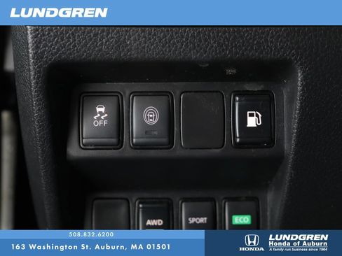 Used 2019 Nissan Rogue S AWD/4WD image 25