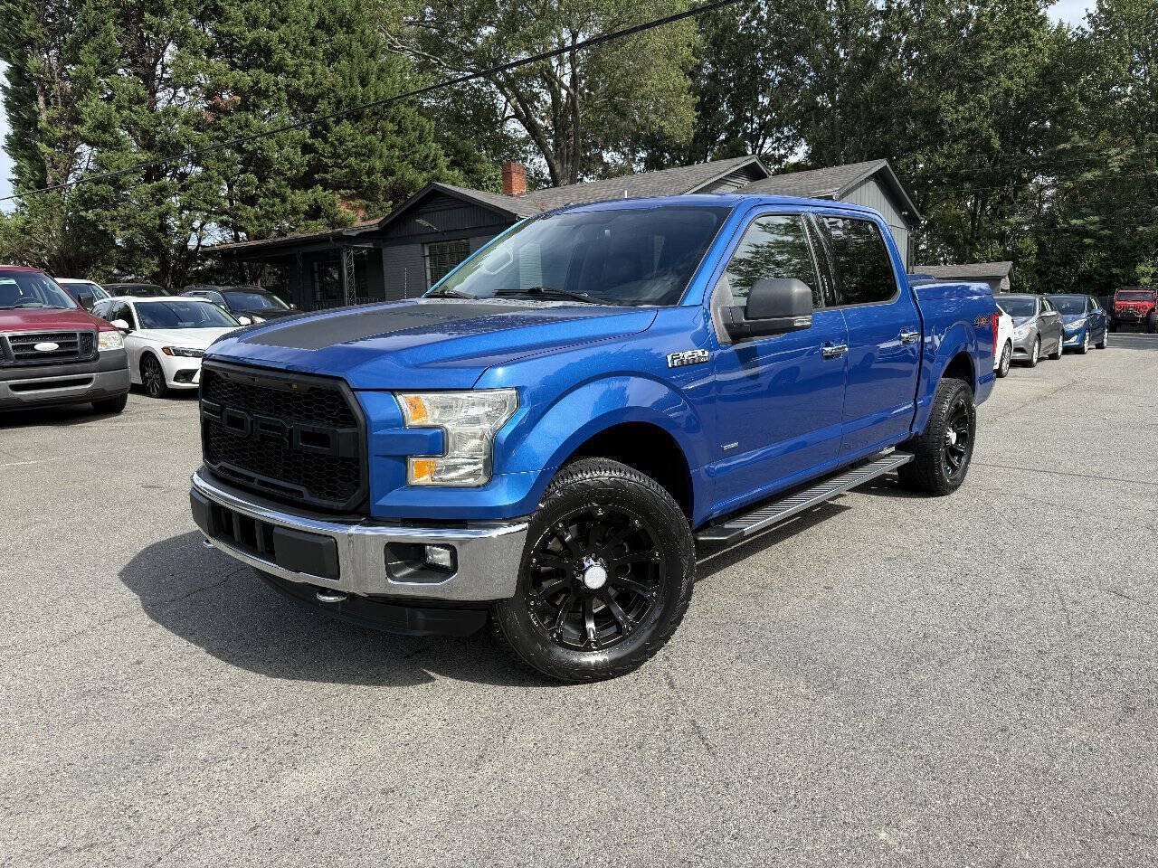 Used 2015 Ford F150 XLT w/ Equipment Group 302A Luxury AWD/4WD image 1