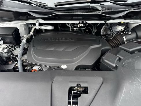 Used 2024 Honda Odyssey Touring image 30