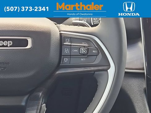 Used 2022 Jeep Grand Cherokee Limited 4xe w/ Luxury Tech Group II AWD/4WD image 25