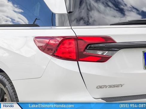Certified 2024 Honda Odyssey Sport image 12