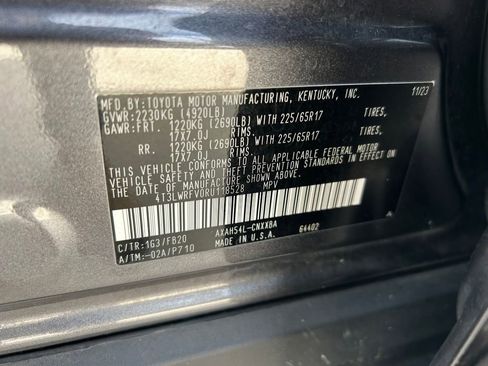 Used 2024 Toyota RAV4 LE AWD/4WD image 10