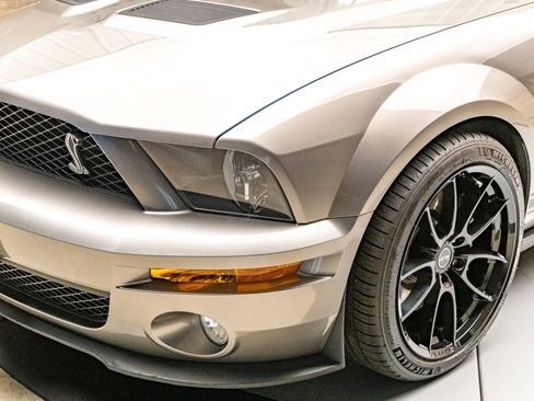 Used 2008 Ford Mustang Shelby GT500 image 19