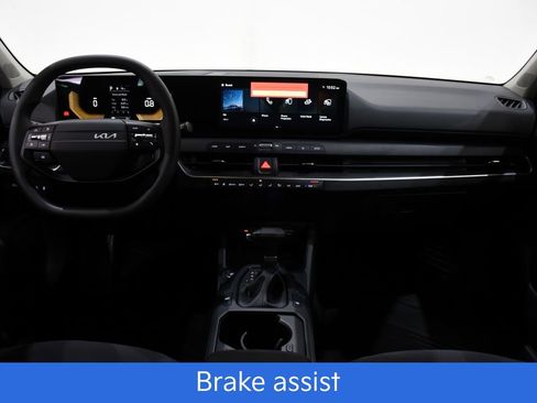 New 2026 Kia K4 LXS image 8