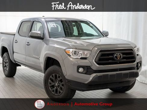 Certified 2021 Toyota Tacoma SR5 AWD/4WD image 1
